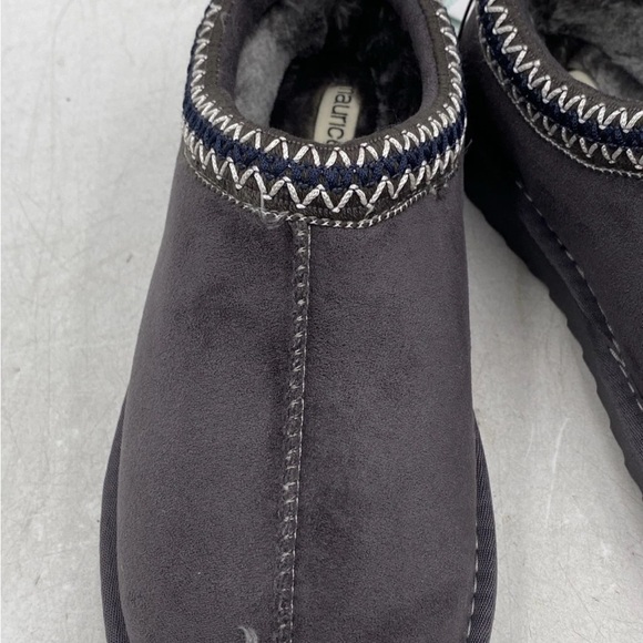 Maurices Gray Fuzzy Slippers - Picture 5 of 9